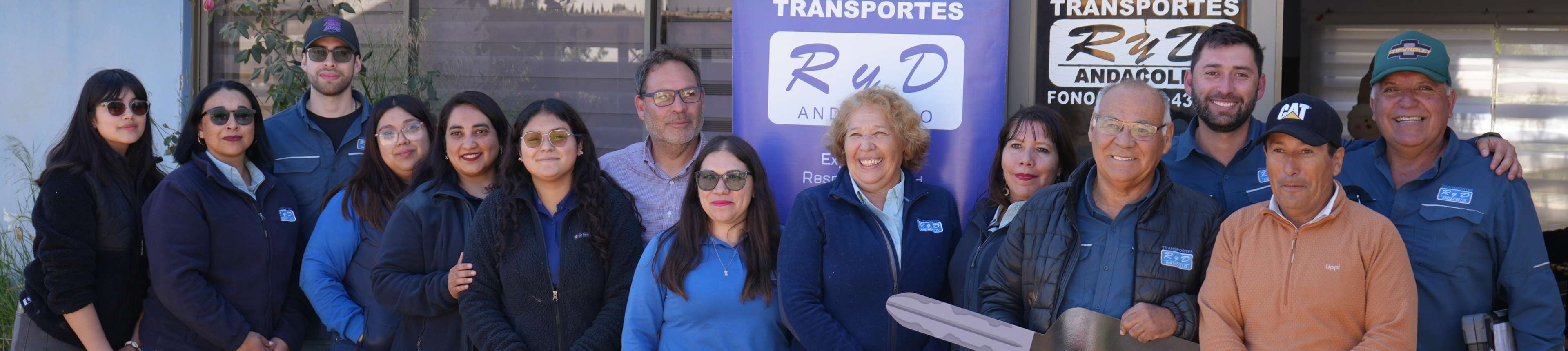 Transportes Rojas y Donaire suman camiones Freightliner a su flota