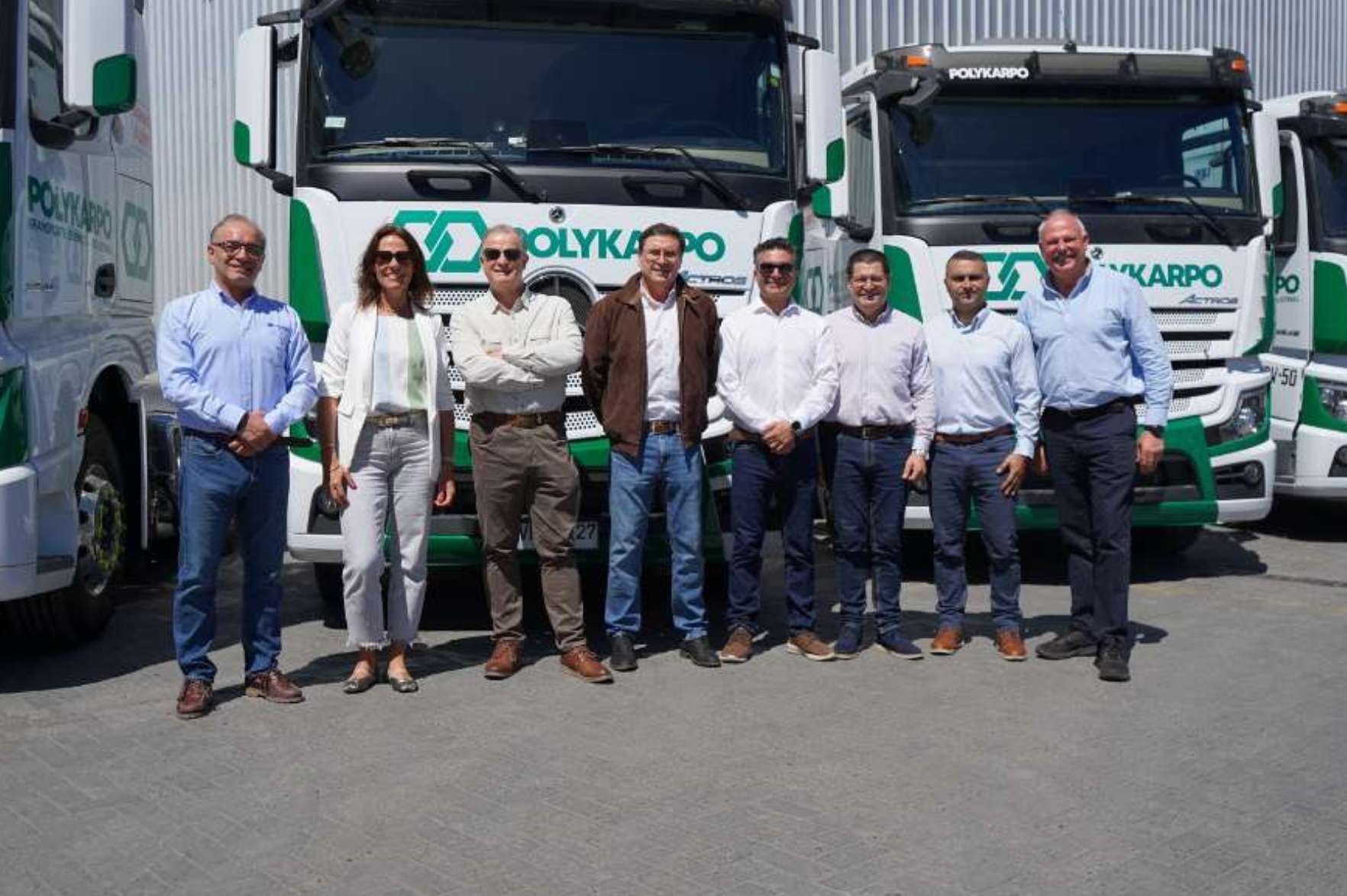 Polykarpo renueva su operación logística con 8 Mercedes-Benz New Actros